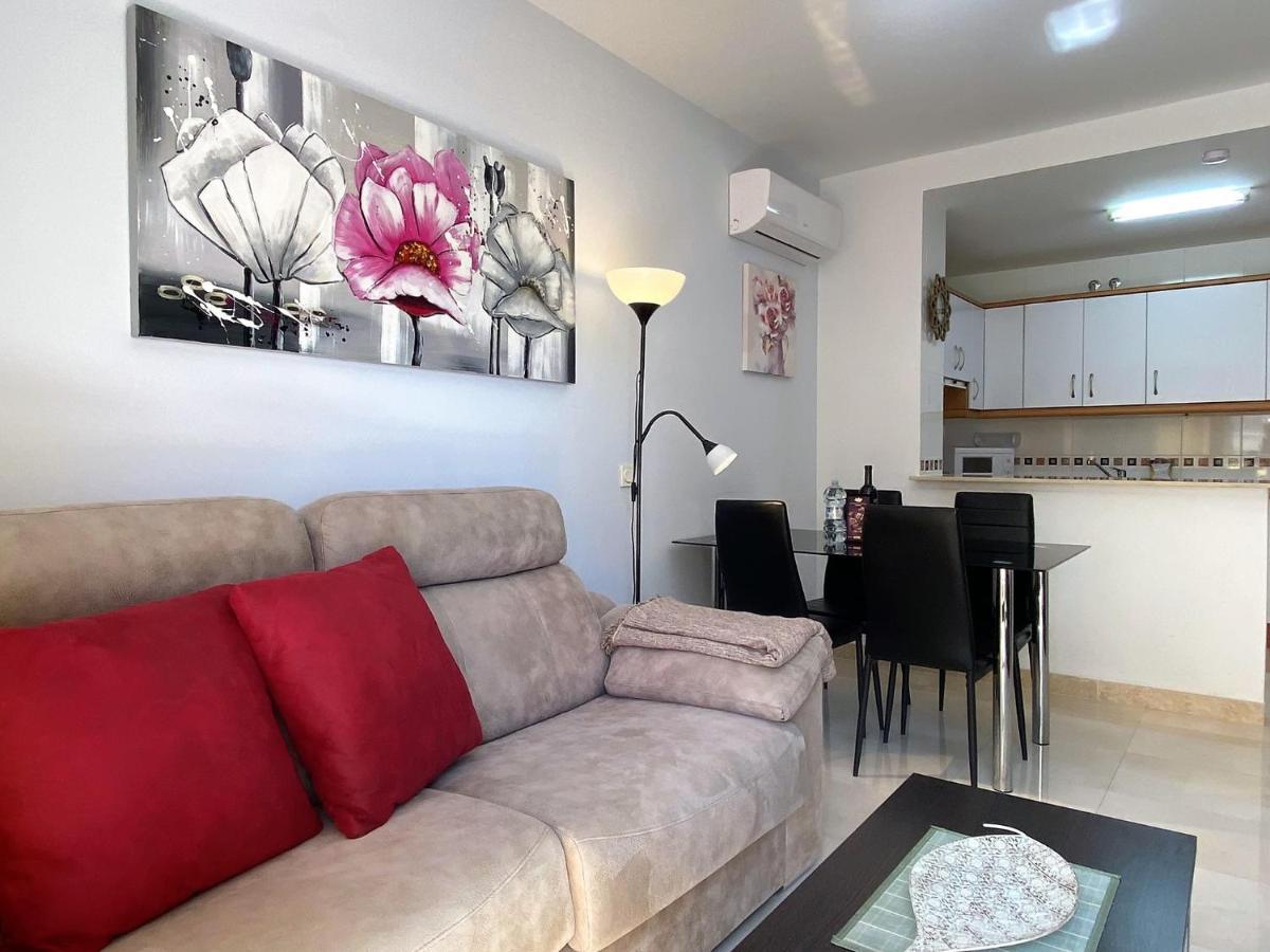 Triton Apartments Casasol Нерха Екстериор снимка