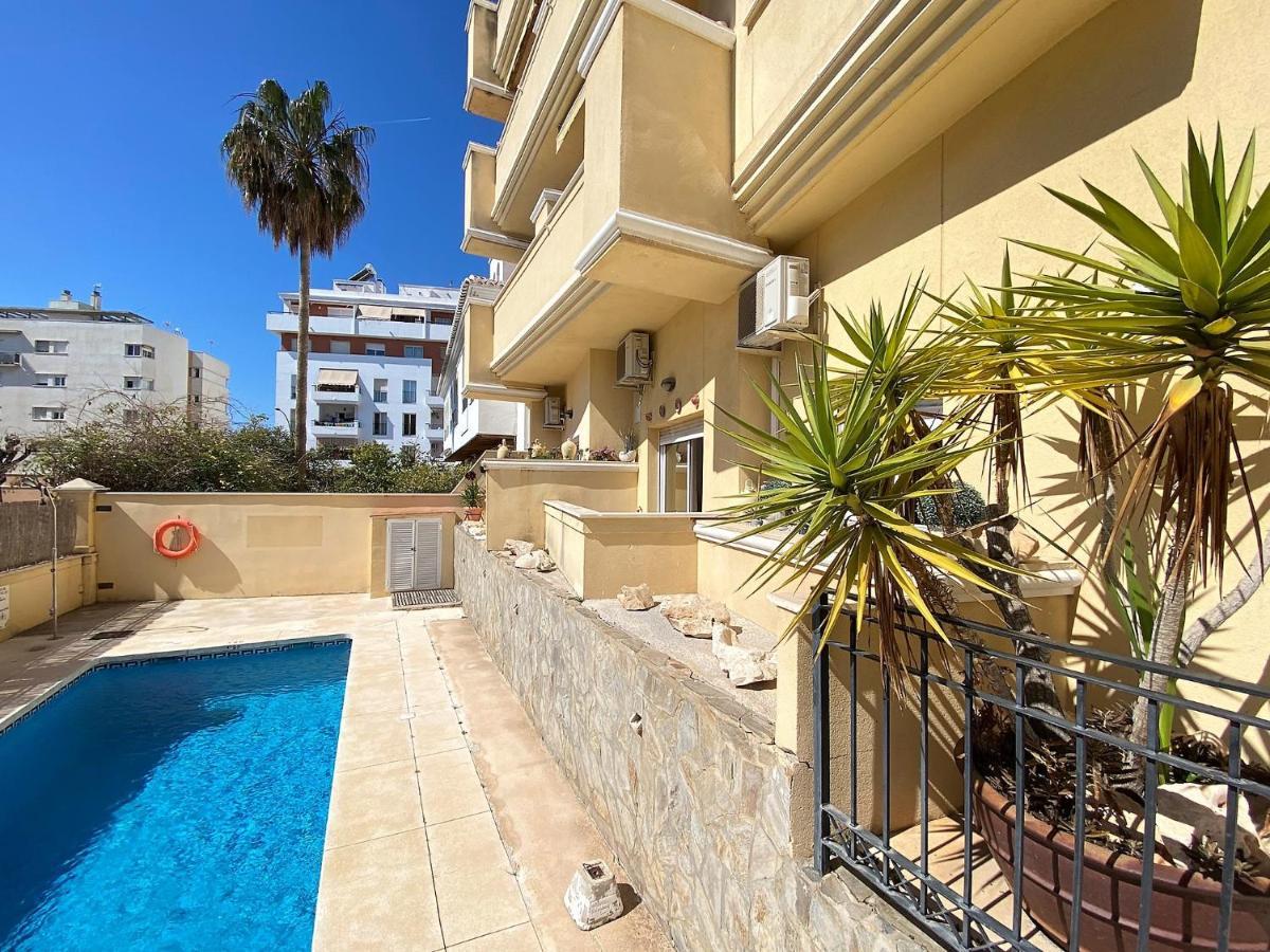 Triton Apartments Casasol Нерха Екстериор снимка