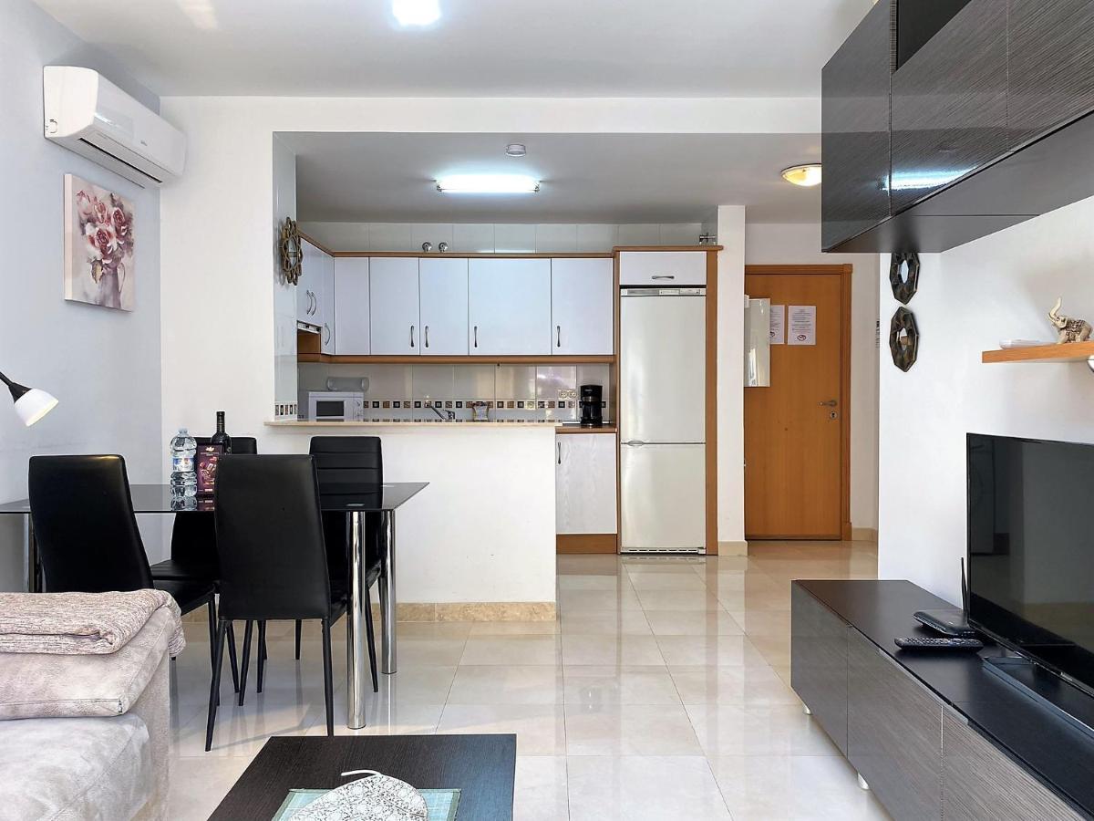 Triton Apartments Casasol Нерха Екстериор снимка
