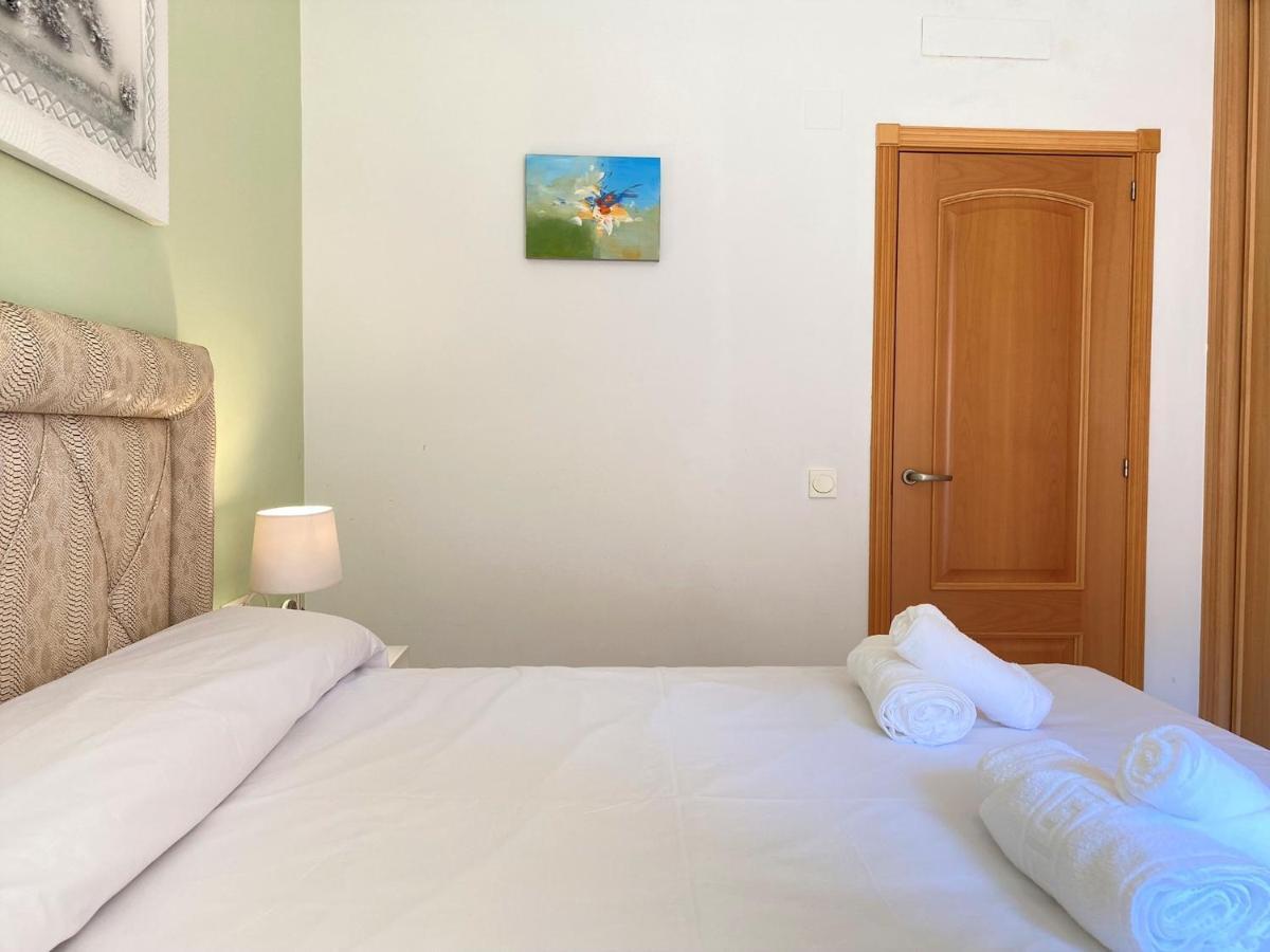Triton Apartments Casasol Нерха Екстериор снимка